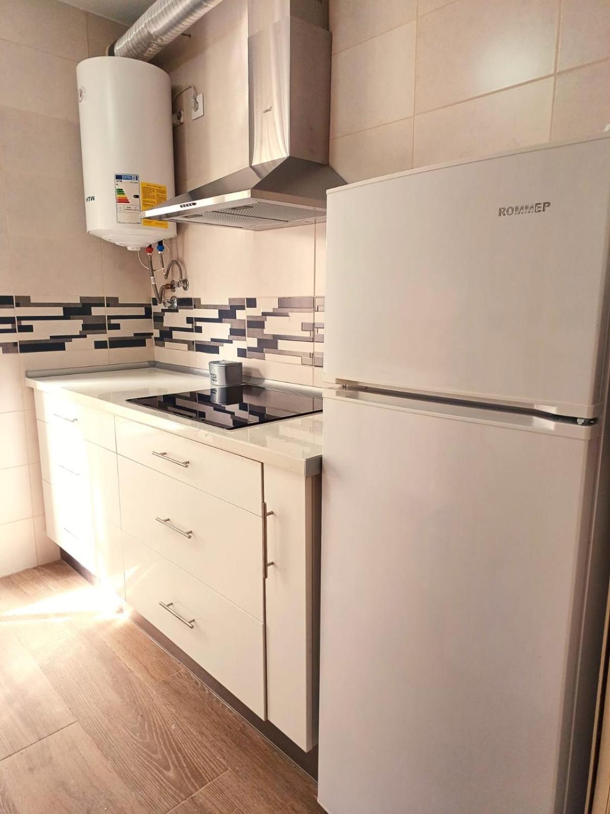 Apartamento Plaza Santa Lucia Renovado Febrero 2025 Sevilla Eksteriør bilde